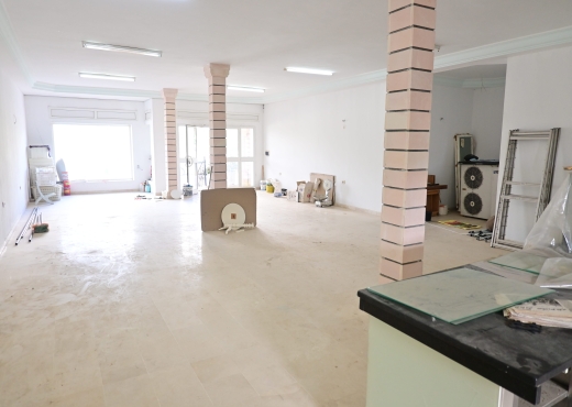 Local commercial de 200 m² à louer - Bien immobilier à {"id":16,"country_id":219,"name":"NABEUL","slug":"nabeul"} - Image 3 - Agence Immobilière New Way